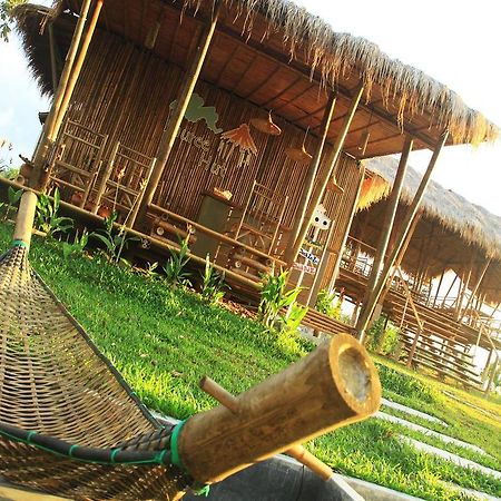 Phuree Hut Koh Phayam Bagian luar foto