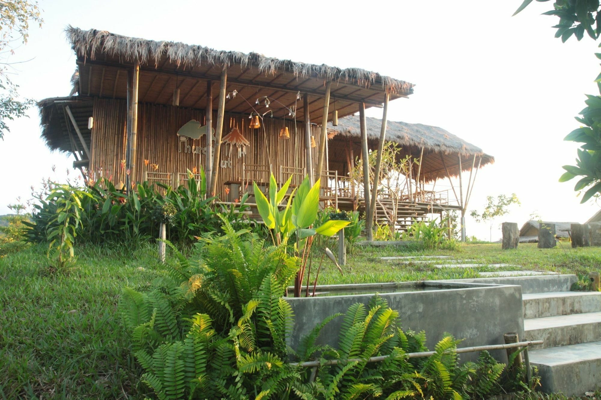 Phuree Hut Koh Phayam Bagian luar foto