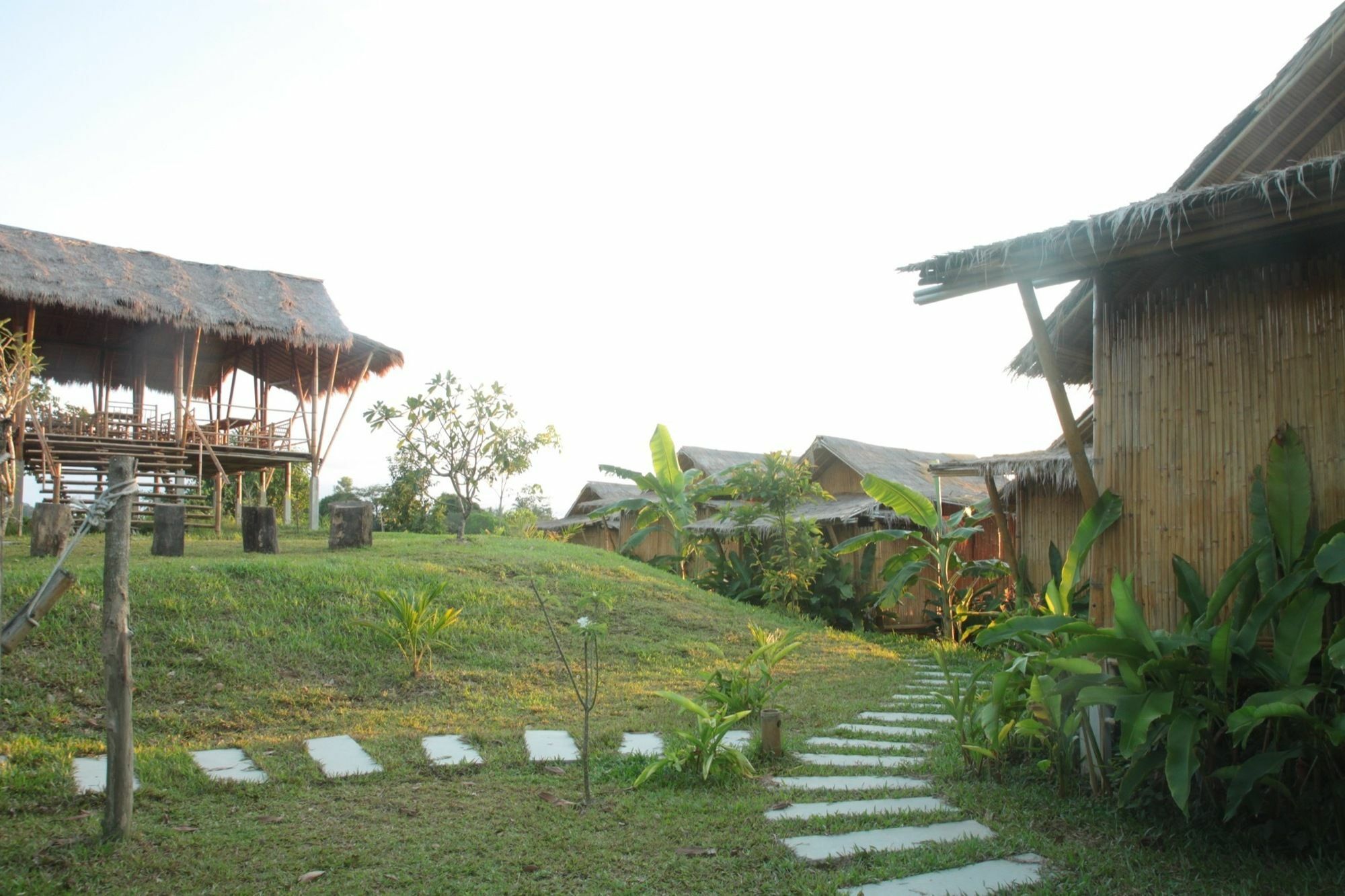 Phuree Hut Villa Koh Phayam Bagian luar foto